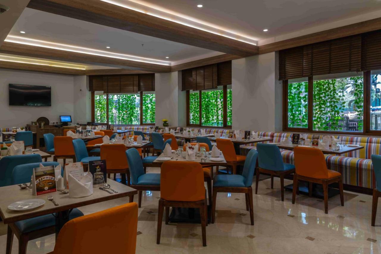 The Residence Hotel & Apartments Powai Мумбаи Экстерьер фото